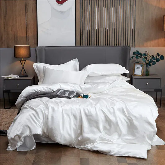 SATIN SILK BEDSPREAD & PILLOWCASE SET